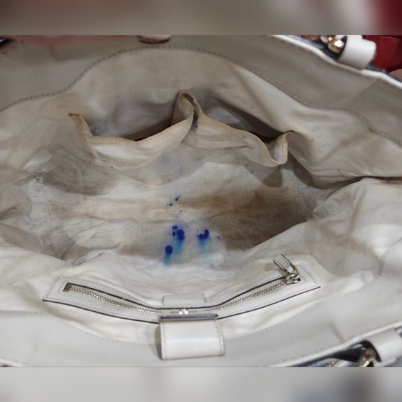 GUCCI GG Canvas and Leather Snap Tote - Picture 16 of 16